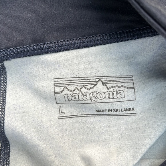 Patagonia 3/4 leggings- 21917 Abstract Jungle Print - Picture 7 of 7